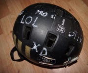 kask rowerowy deskorolkowy na hulajnogę btwin teen 500 black rozm.52-55cm