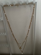 NASZYJNIK ŁAŃCUSZEK POTRÓJNY ŁĄCZONY SHEIN złoty z perełkami obwód 42 cm