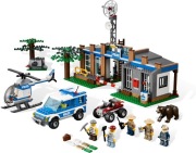 Lego 4440  Forest police station