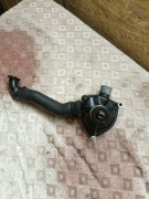 Triumph 955 pompa płynu chłodzącego