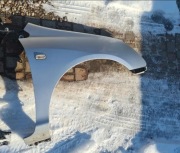 Błotnik przedni prawy Honda Civic 7 wersja 3d 5d przedlift, lift