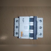 Wyłącznik nadpradowy 3fazowy Merlin gerin C40 C60N