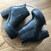 Botki Bronx 39 czarne skóra naturalna stan doskonały