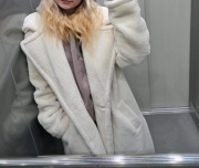 Płaszczyk  kolor Beżowy 