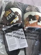 DEDOLES Wesołe klapki Ciemne piwo 44, nowe