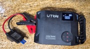 UTRAI 4w1 2000A Booster Power Bank 16000mAh Pompka do kół Latarka