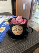 Świeczka w filiżance.