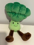 BROKUŁ BROKUŁA ZABAWKA MASKOTKA PLUSZAK PEPCO SKU 32997701 ORD00597378-01