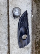 FORD FIESTA MK7 LIFT ST-LINE 2012-2017 RAMKA KRATKA HALOGEN PRAWA