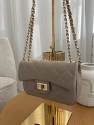 Skórzana beżowa torebka Borse in Pelle pikowana mini