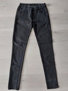 Czarne Jeansy z gumką w pasie 