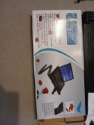 Stolik z wentylatorem pod laptopa