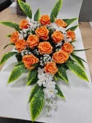 Wiązanka nagrobna 80x60 cm – rękodzieło, róże i storczyki | stroik 