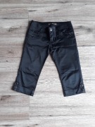 Czarne połyskujące spodnie damskie 3/4 rybaczki XS/S niski stan biodrówki 