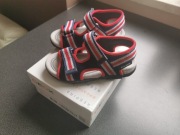 Sandały dziecięce Geox 27 - nowe. 