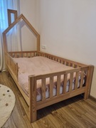 Drewniane łóżeczko dziecięce domek Luletto Mali 80x160 + materac FDM