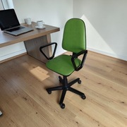 Fotel biurowy obrotowy 