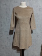 Sukienka beżowa S. ADIKA