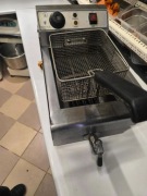 Frytkownica Royal 10l z kranem