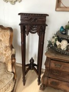 GERYDON postument kolumna 