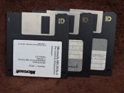 Dyskietki 3,5" 2HD 1,44 MB używane kolor czarny komplet 3 szt.