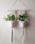 Kwietnik podwójny ścienny makrama