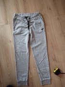 Spodnie joggery 4f 152 szare 