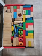 Klocki drewniane Ok. 200szt.