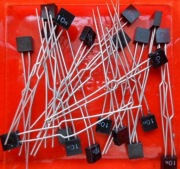 10nF 63V L-5 PALLAD kondensator KFPf CERAD zabytek PRL 