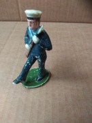 Żołnierzyk prl marynarz maszerujacy