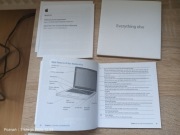 Książeczka z obwolutą od MacBook Pro 