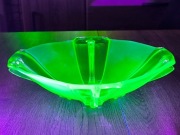 Stoltzle Art-Deco . Szkło uranowe.