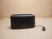 Toster z długimi otworami na 4 kromki 1450W