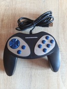 Pad do PC Thrustmaster (49)