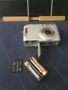 Aparat cyfrowy  Sony Cyber-shot DSC-S700 | karta 2 gb memory stick|sprawny 