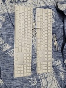 Zestaw klawiatur apple A1243 uszkodzone