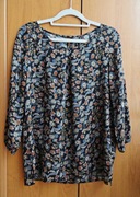 Nowa bluzka Stradivarius kwiatki S 