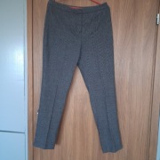 Spodnie z kantem r. L