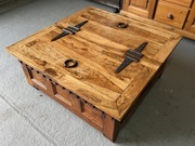 Skrzynia, kufer, ława z litego drewna egzotycznego