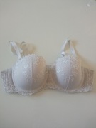 Essentials Biustonosz stanik usztywniony Push-up r 85/B