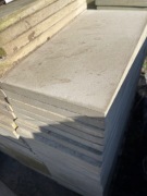 PIASKOWIEC NATURALNY SZLIFOWANY