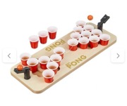 Mini Beer Pong z czerwonymi kubkami