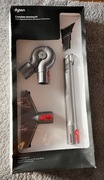 Dyson complete cleaning kit 235546-01 nowy