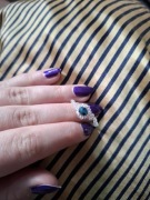 Ręcznie robiony pierścionek z koralików