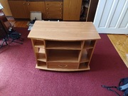 Szafka RTV z wysuwaną szufladą