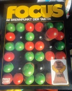 Focus, kolekcjonerska gra planszowa typu "collectible z 1980 roku,
