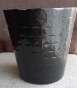 Osłonka na doniczkę plastikowa czarna 15 cm