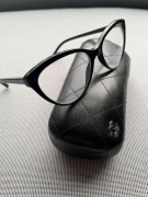 Oprawki Chanel czarne 