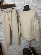 Beżowy dres damski biust 120/130