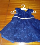 piękna koronkowa sukieneczka   na podszewce rozmiar -68cm